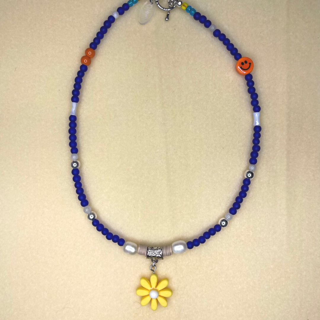 Flower- Daisy- Necklace 🌼🌼🌼 (Surfer Collection)
