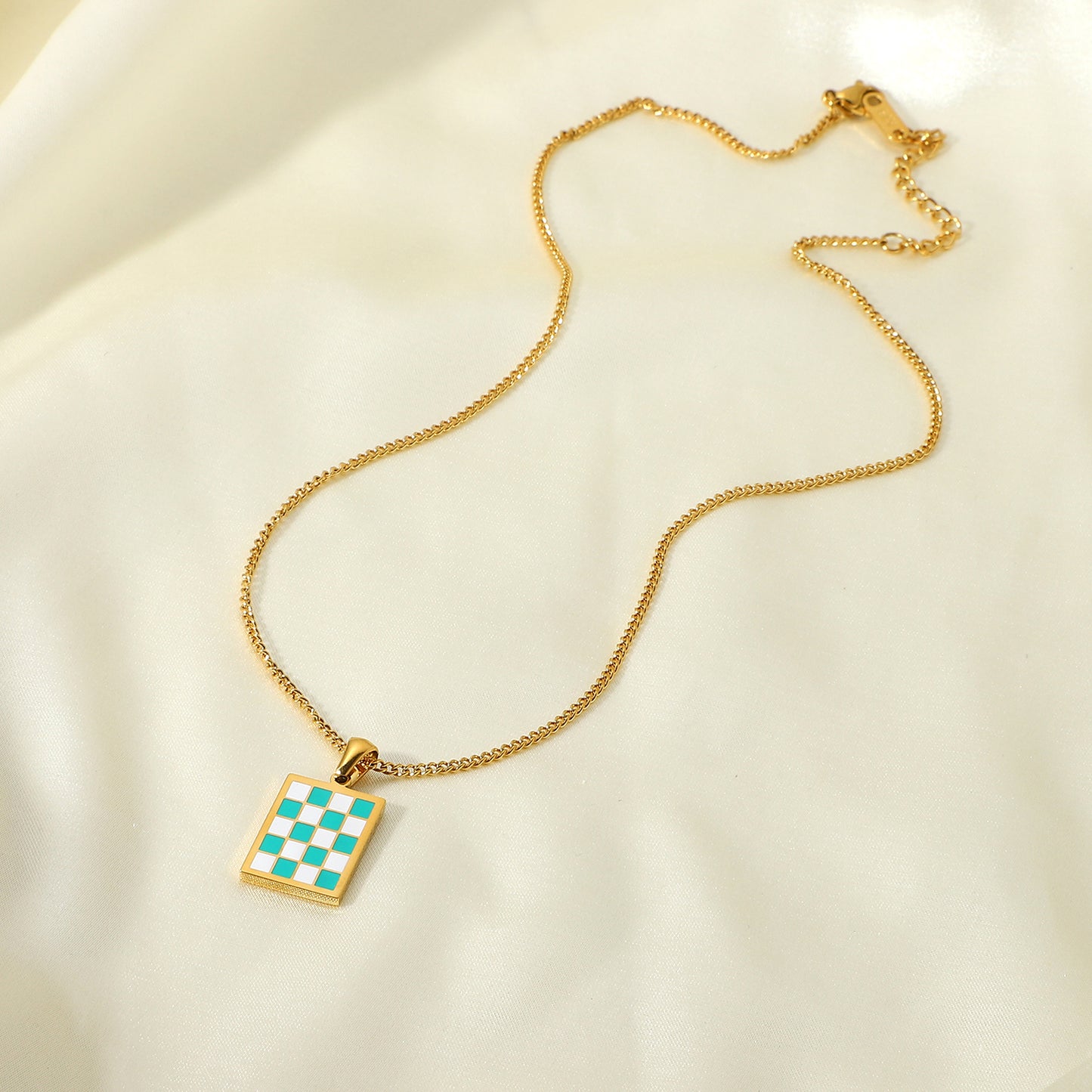 Checkers Necklaces ( Green)