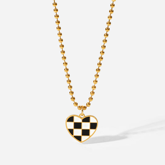 Necklace Checkers B & W